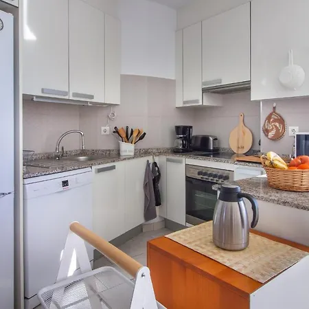 Stunning In With Wifi Apartment *